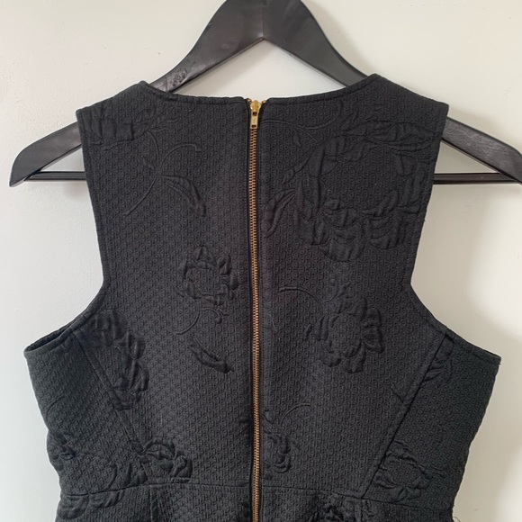 French Connection Black Textured Sheath Dress - Picture 6 of 8